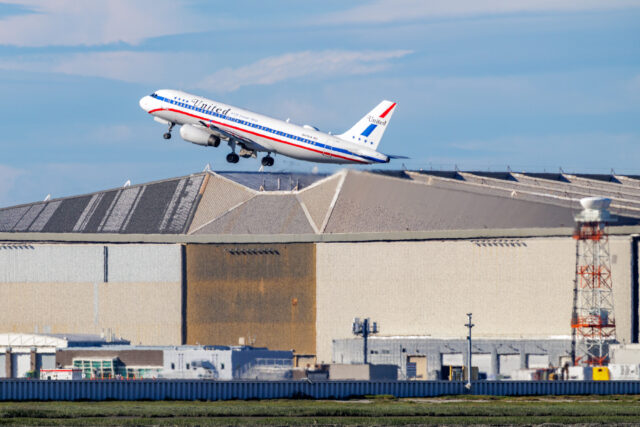 United Airlines Airbus A320-200 85th Anniversary Retrojet - A320 Friend Ship

@united @flysfo #UnitedAirlines #Airbus #A320 #A320FriendShip #AviationPhotography #Aviation #Travel #SFO