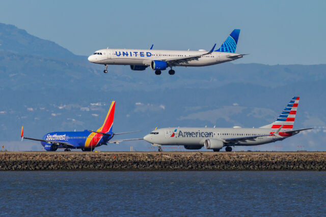 Busy times at SFO

#planespotting #aviation #aviationphotography #travel @flysfo
